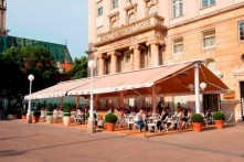 Vraćam se Zagrebe tebi…Gradska kavana cafe & restoran Republika...