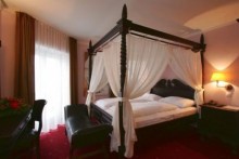 Za zaljubljene - zimski aranžman u sobi ljubavi, hotel Risnjak 3* u Delnicama