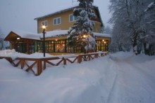 Za zaljubljene - zimski aranžman u sobi ljubavi, hotel Risnjak 3* u Delnicama
