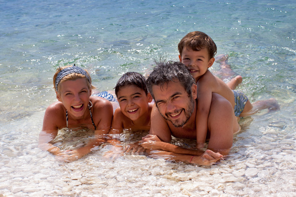 Obiteljski morski užitak na obalama Gradaca...hotel Marco Polo 4*, 1220 kn za...