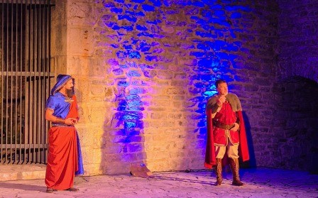 Predstava Tomislav i Adriana  koja je oduševila publiku na Medvedgradu seli na daske kazališta Trešnja
