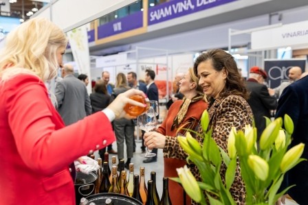 Sve je bliži WineOs 12 koji se održava 15. i 16. siječnja 2027. godine  u...